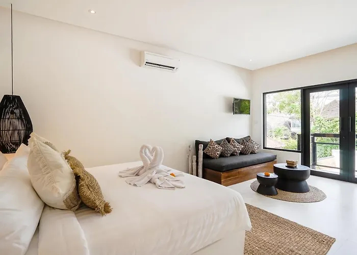 Villa Laut, Sumptuous 4Br Luxury Villa Within Walking Distance To Seseh Beach