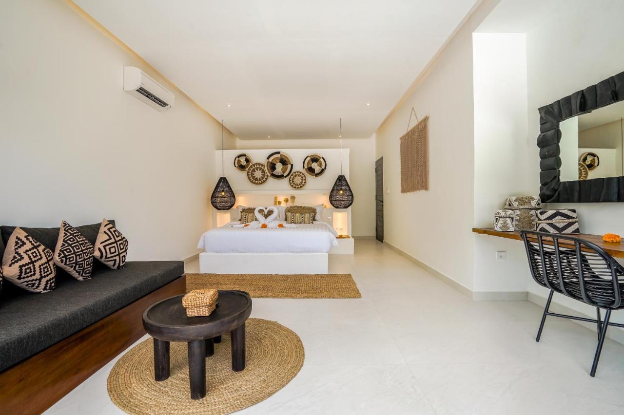 Villa Laut, Sumptuous 4br Luxury Within Walking Distance To Seseh